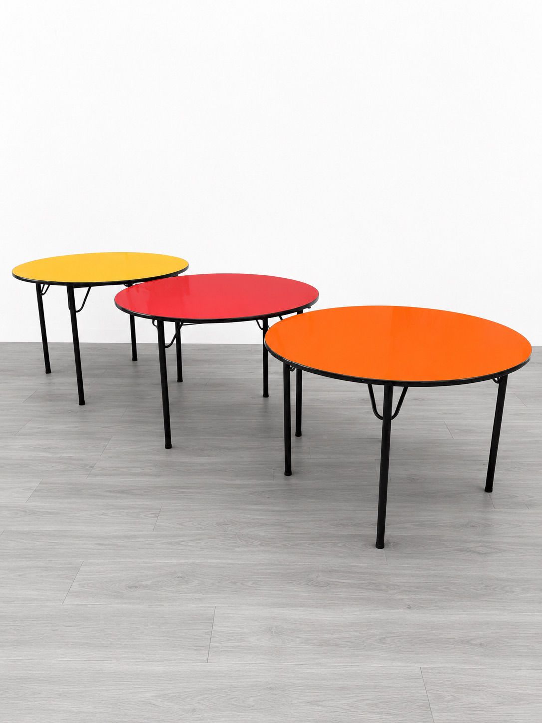 Mesa redonda de 120cm de diámetro variedad de colores